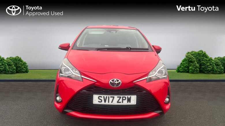 Toyota Yaris 1.5 VVT-i Design 5dr Petrol Hatchback